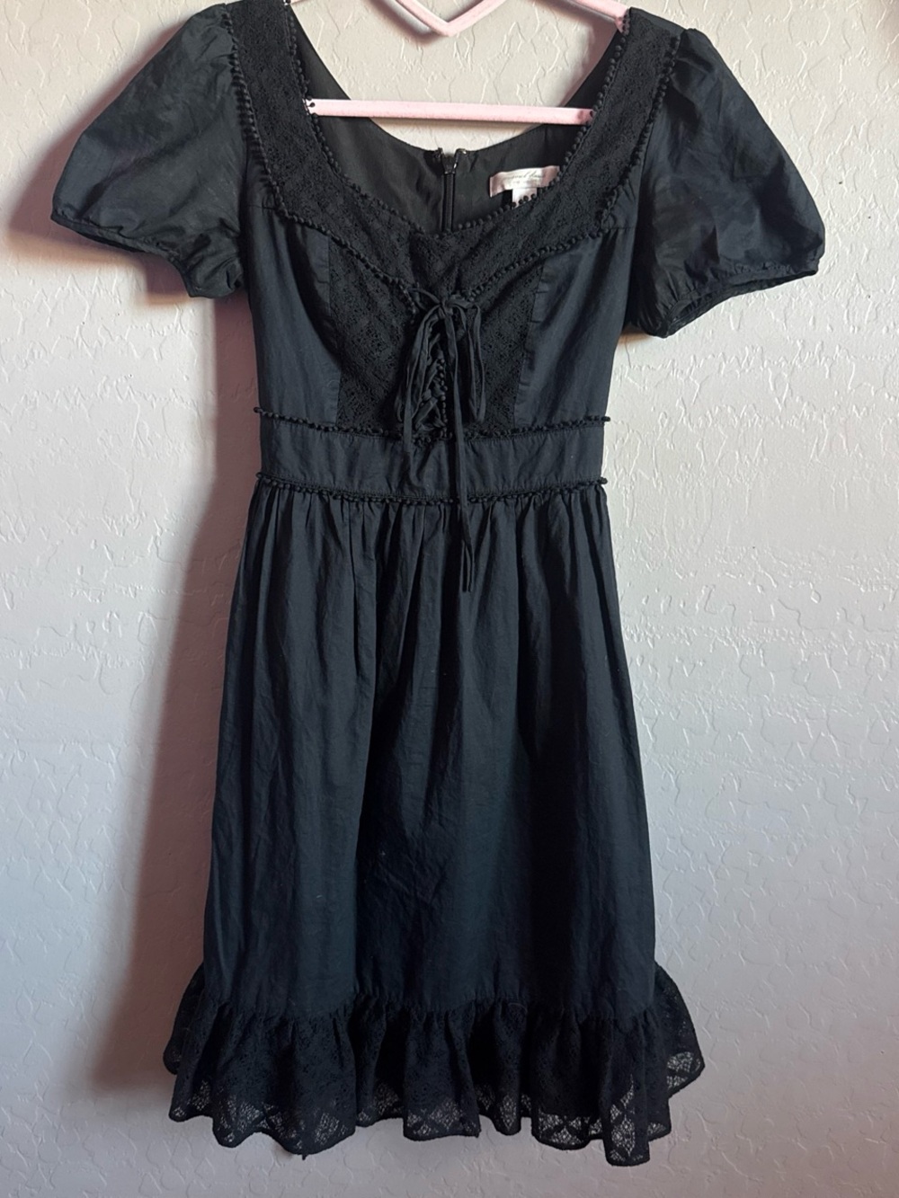 Black Lace-Trim Puff Sleeve Dress - Women